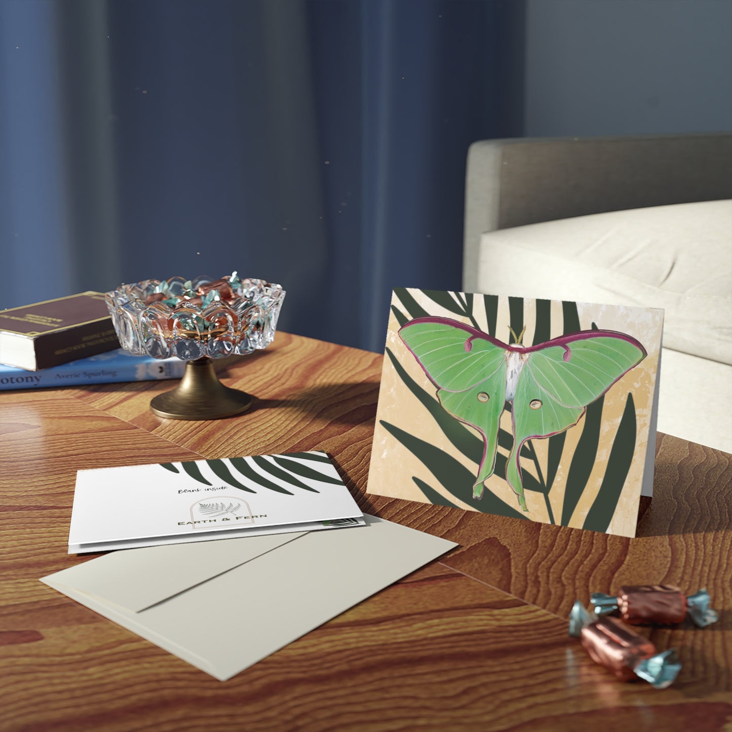 Greeting Card - Moth / Luna on leaf